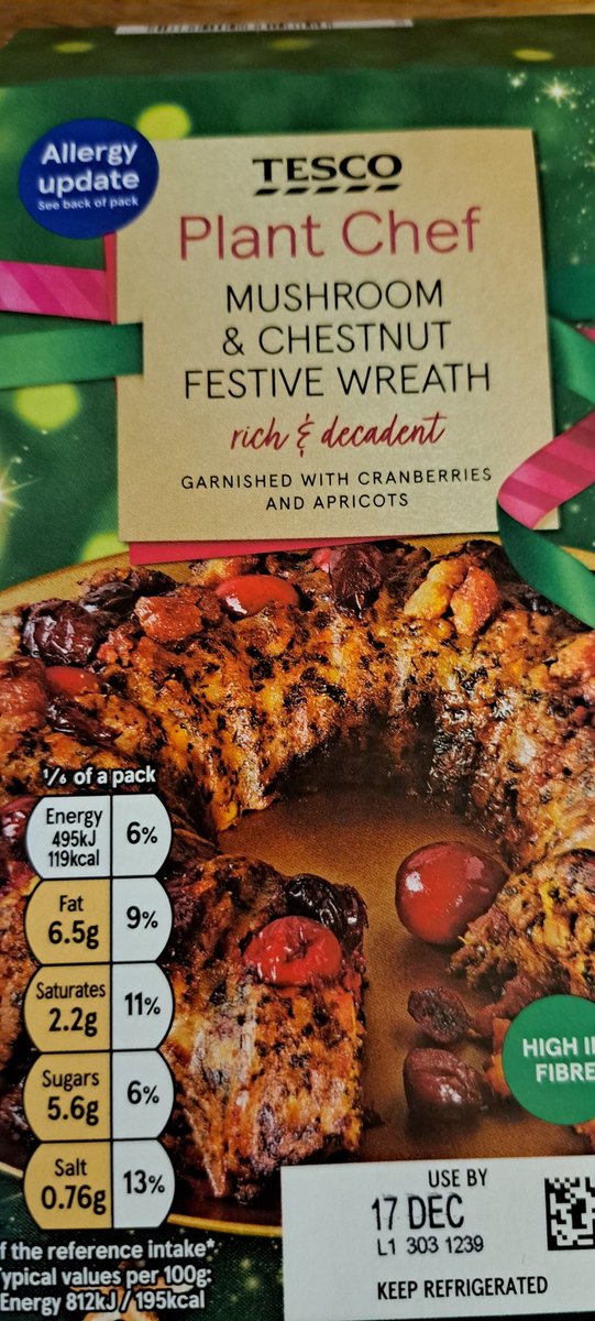 alexpressiveart's tweet photo. @Tesco if you're looking for a party game at HQ then try getting this product out of its packaging in one piece! https://t.co/cl0fwlhKta