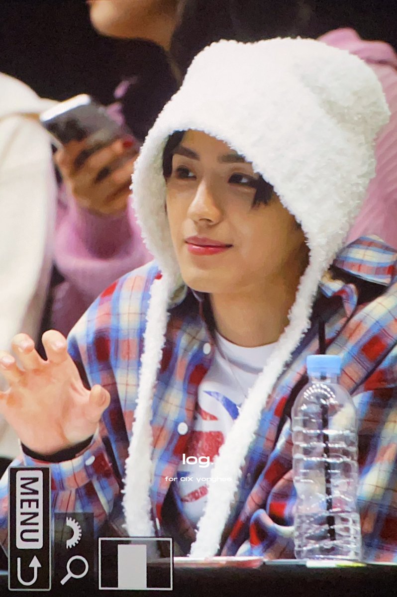 241214 
🪄🪽♡ .. 

#용희 #YONGHEE #CIX #씨아이엑스