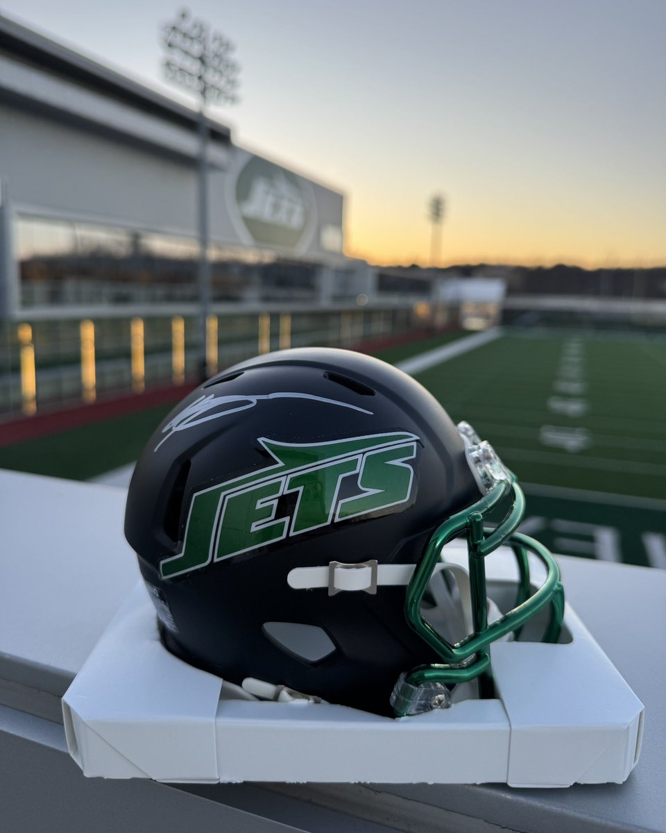 woodyjohnson4's tweet image. Who wants this signed @iamSauceGardner signed mini-helmet?
Follow and retweet for a chance to win.
Rules: bit.ly/3ZRC1YU #Sweepstakes