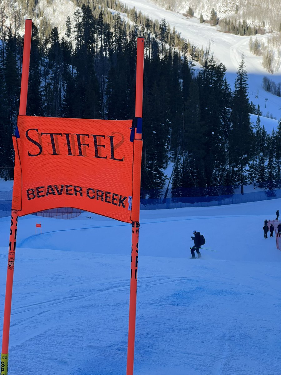 It’s time for the women to take on the Stifel Birds of Prey 🦅🔥

1:00 PM ET ➡️ <a href="/outside_watch/">Outside Watch</a> 

The women are locked in and ready to go. 🇺🇸🔐

#stifelusskiteam