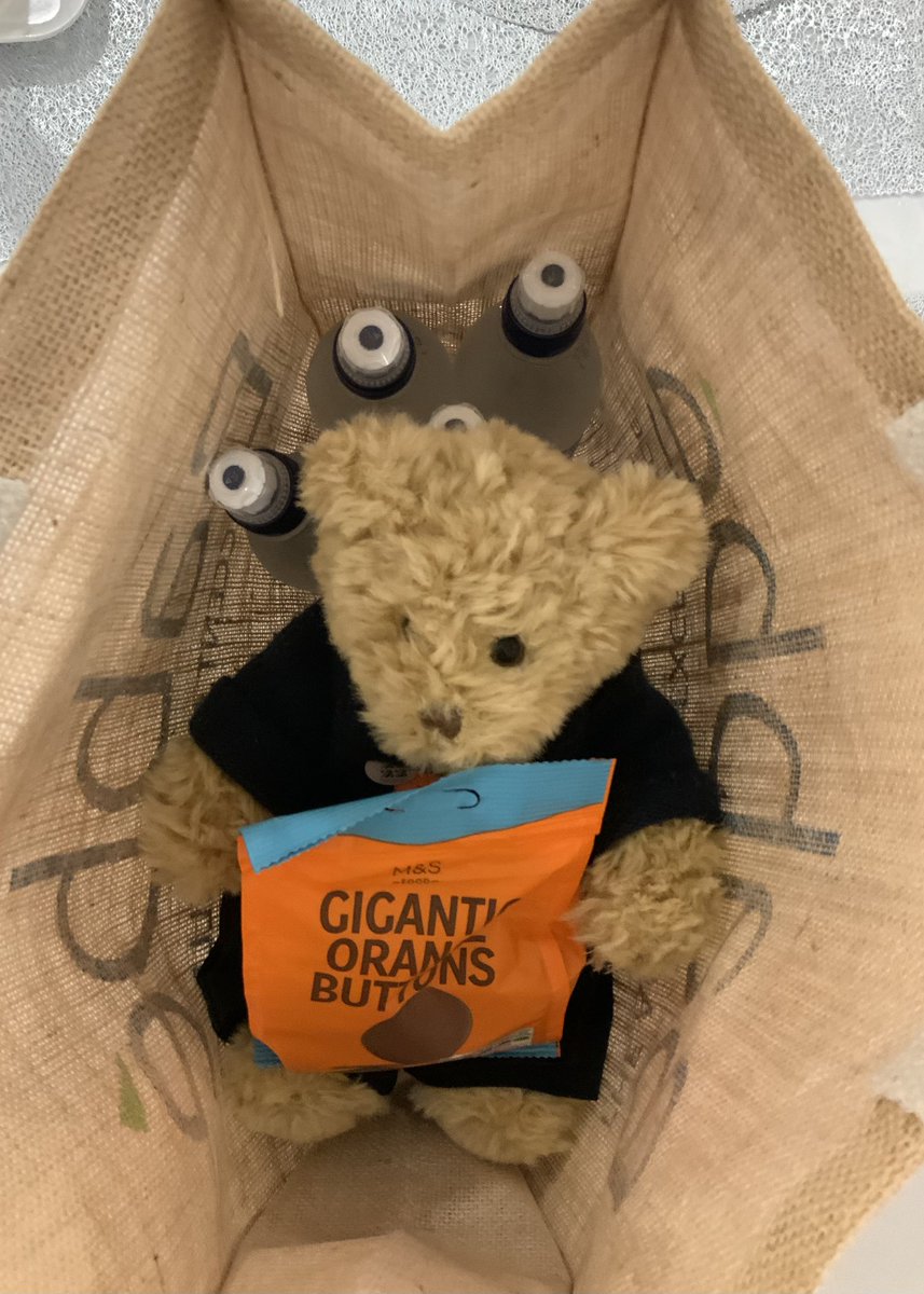 I had a slight incident when packing my bag for the Guernsey Tractor run. But it’s OK, I retrieved the chocolate buttons from the bottom so mission accomplished. Don’t forget to wave at me later, I’ll be the back marker with The Boss! 🍪🍫🐻 🚜