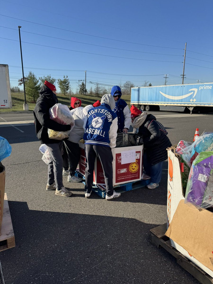 Thank you to the 20+ HHS baseball players who took the time to give back to their community these past 2 days. The positivity and energy you brought is appreciated far and wide. Thank you to the parents club for setting it up and <a href="/njrise/">njrise</a> for allowing us to help.