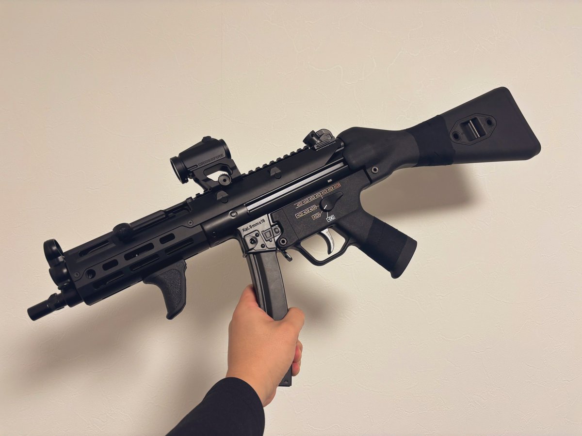 Noiselym_Fac's tweet photo. これなのよ
この形なのよ
#MP5A4 https://t.co/tAS6GS4zeS