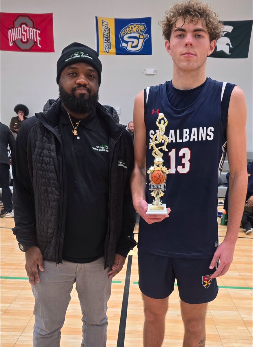 GAME 1
ST. ALBANS 67
ST. MARY’S ANNAPOLIS 61
GAME MVP: GRANT POLK (SOUTH CAROLINA) 26 POINTS
#RICKYGOINGSINVITATIONAL2024