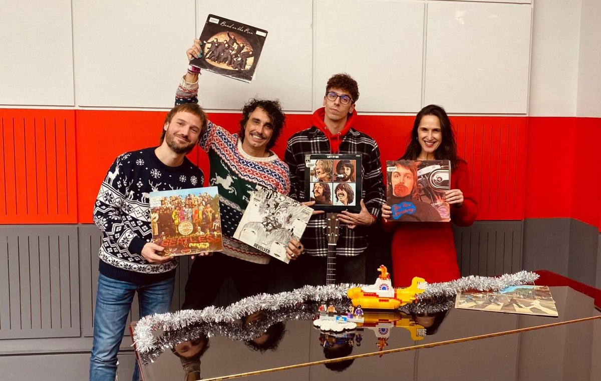 ¡Qué buen rato el de esta mañana! Cuatro flipados con  <a href="/PaulMcCartney/">Paul McCartney</a> 🙋🏻‍♀️ <a href="/JulioRodenas/">Julio Ródenas</a> y yo os dejamos el #Podcast de #ElTípicoPrograma con <a href="/cancorodriguez/">canco rodriguez</a> y #DiegoArroyo (<a href="/veintiuno_music/">VEINTIUNO</a>) ▶️rtve.es/a/16372129/ 
En <a href="/radio3_rne/">Radio 3</a> 🎙️