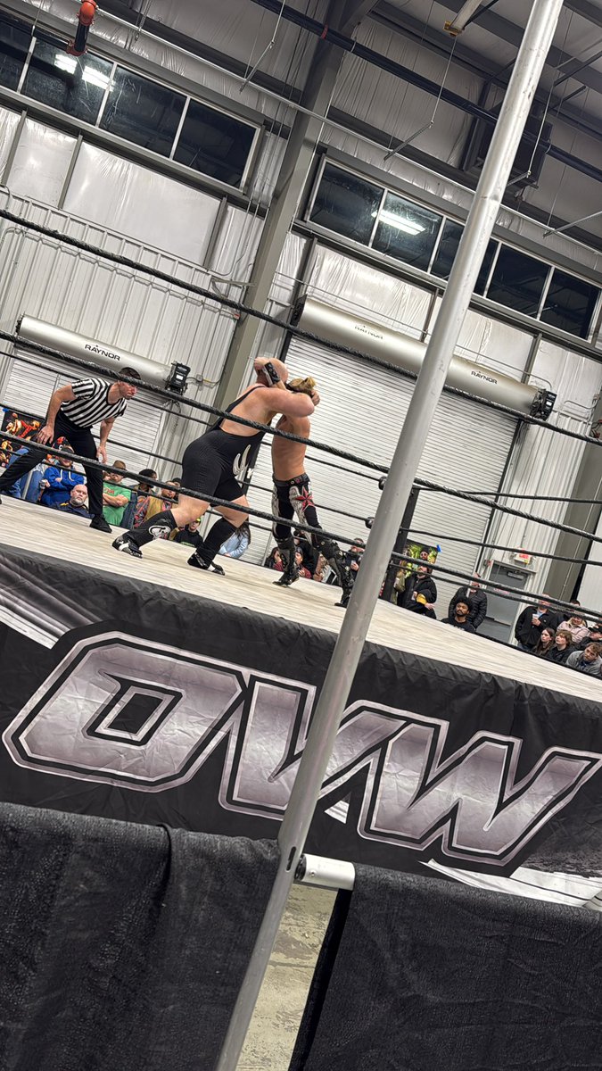 brandonhaley02's tweet photo. @ovwrestling @TheRealAlSnow @KySportsRadio @ShannonTheDude @gibsterville 

LFG!! https://t.co/PiLXjsLUw7