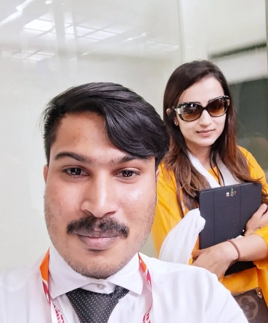 Gexj_3pb0AAd8US?format=jpg&name=medium