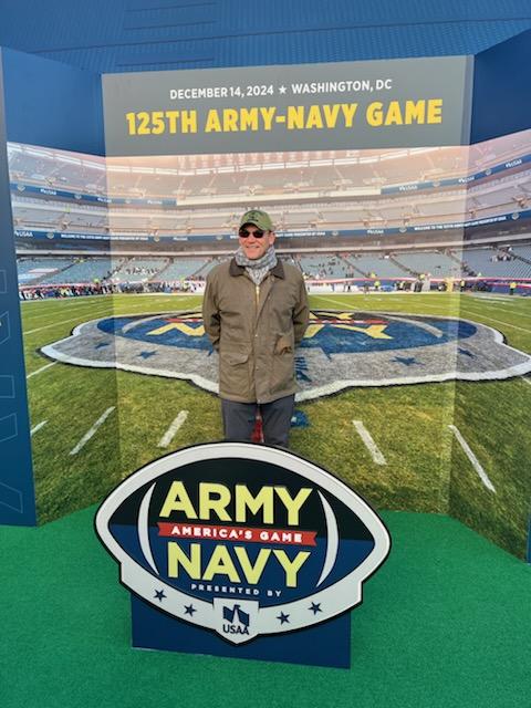 RonRivera80's tweet image. #ad Today I'm here at the 125th #ArmyNavy Game with @USAA 🏈 My dad served in the Army, so this event is very dear to me. Go Army! Who are you rooting for?