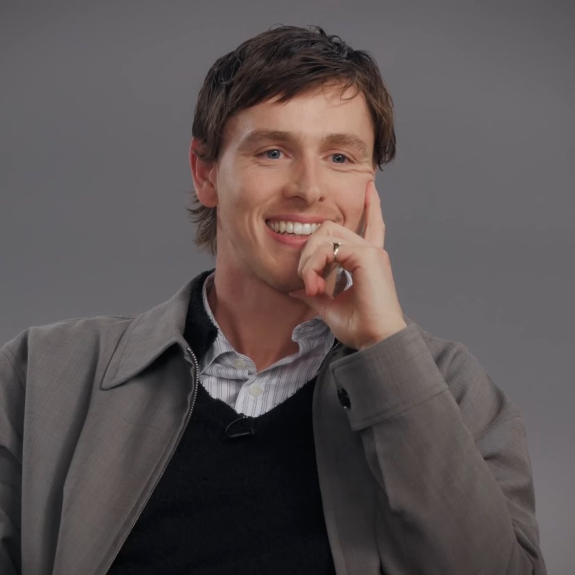 Chrisxaep's tweet image. blah blah blah… proper name place name backstory stuff…