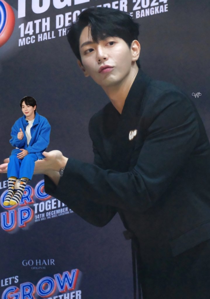 bluebubbles_19's tweet photo. 🫴🏻 hahahaha
@uppoompat @Justupbangkok 
#justup #uppoompat https://t.co/OUEXWeXnA3