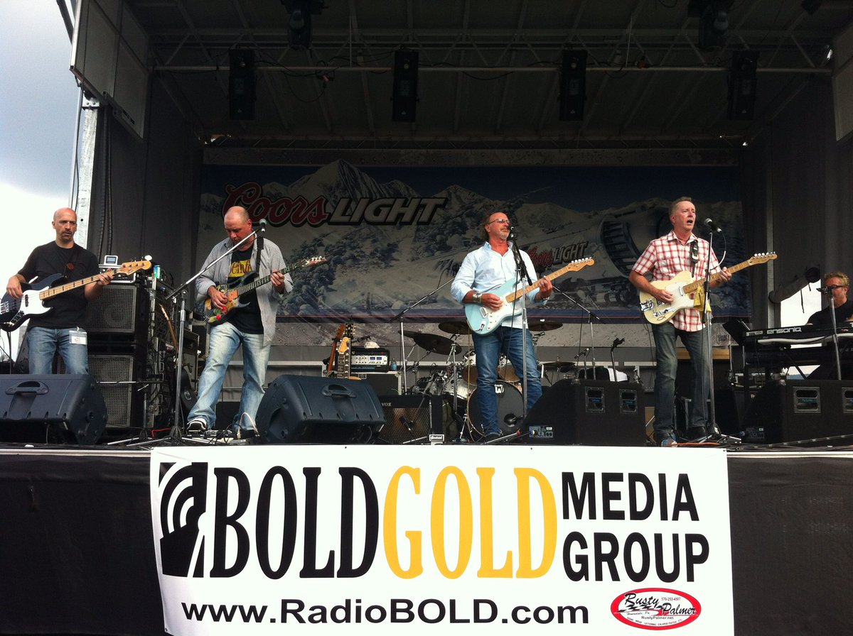 The River 105 & 103.5 tweet media