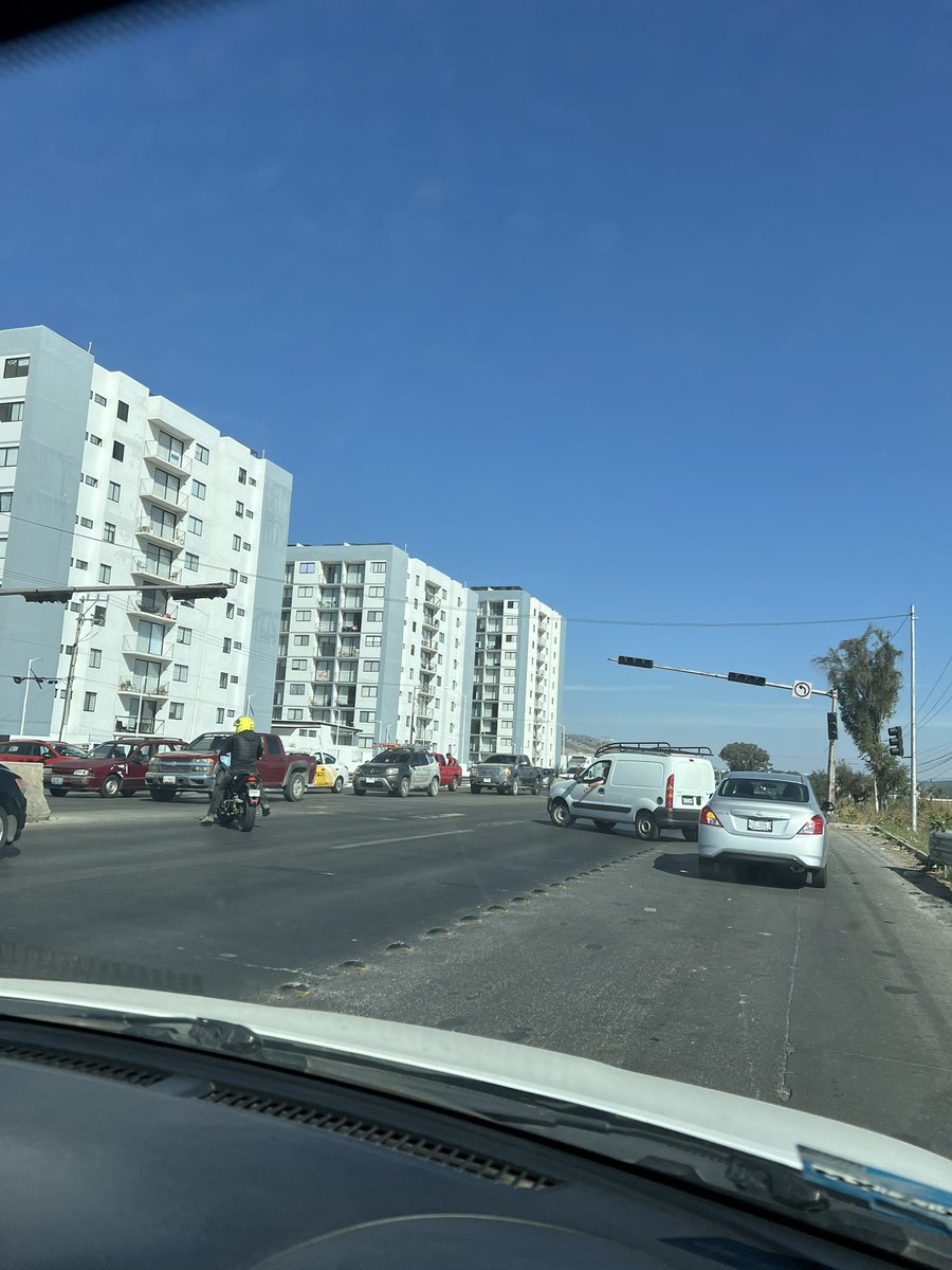 Alex Amavizca tweet media