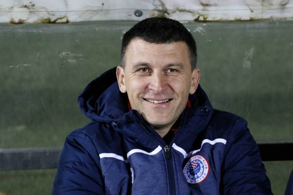 𝙇𝙤𝙫𝙧𝙞𝙣𝙟𝙤 ✝ tweet media