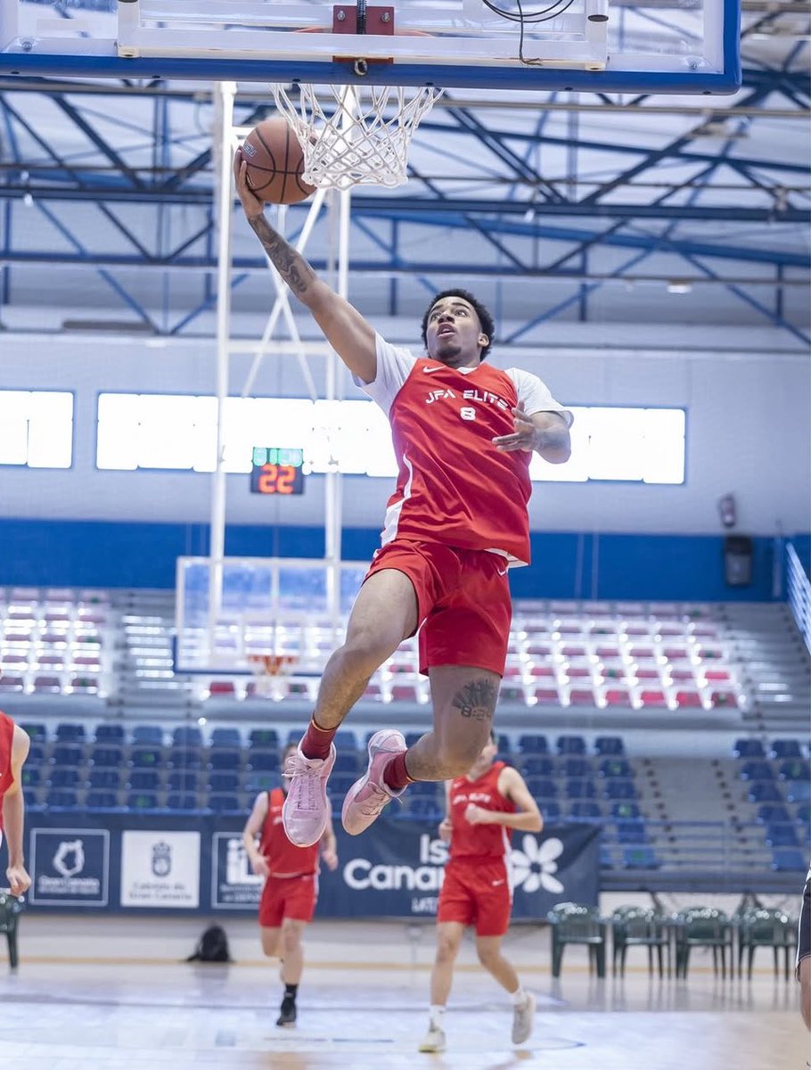 PTIHouston's tweet photo. Proud of our guys leading their club team as imports to their first ever appearance in the Championship Game of @GlobalJamBasket in Gran Canaria, Spain 7-1 PF/C Dame Salane is averaging 18.5 ppg, 12.5 rpg, 4.5 blks &amp; 6’4 Combo guard Juwan Argant 17ppg, 5 apg, 5rpg https://t.co/OCkQNfNDcl