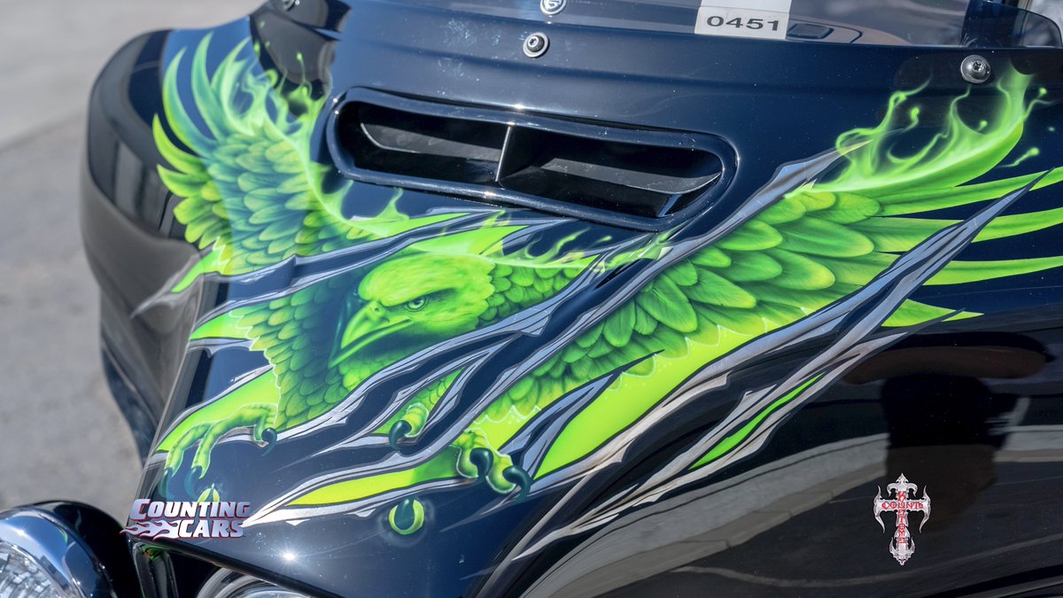 CountsKustoms's tweet image. 2024 has been another amazing year of paint jobs at Count’s Kustoms. @RyanAtCounts and @TheHornyMike made sure of that! Book your next bike or car paint job at Count’s Kustoms for 2025! Email samantha@countskustoms.com to get started today! #paintjob #countskustoms #lasvegas