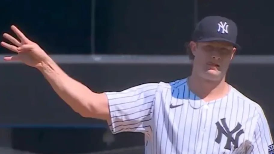 TFlaherty94's tweet photo. @YankeeWRLD https://t.co/uLHAGwwSqk