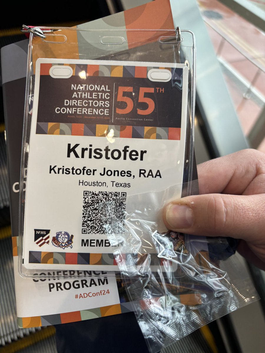 Kris Jones tweet media