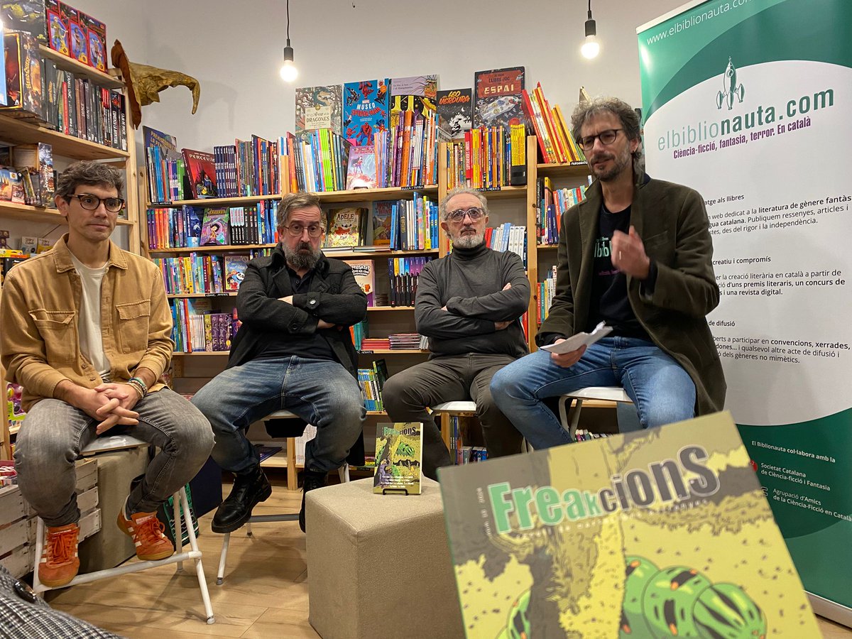 El Biblionauta tweet media