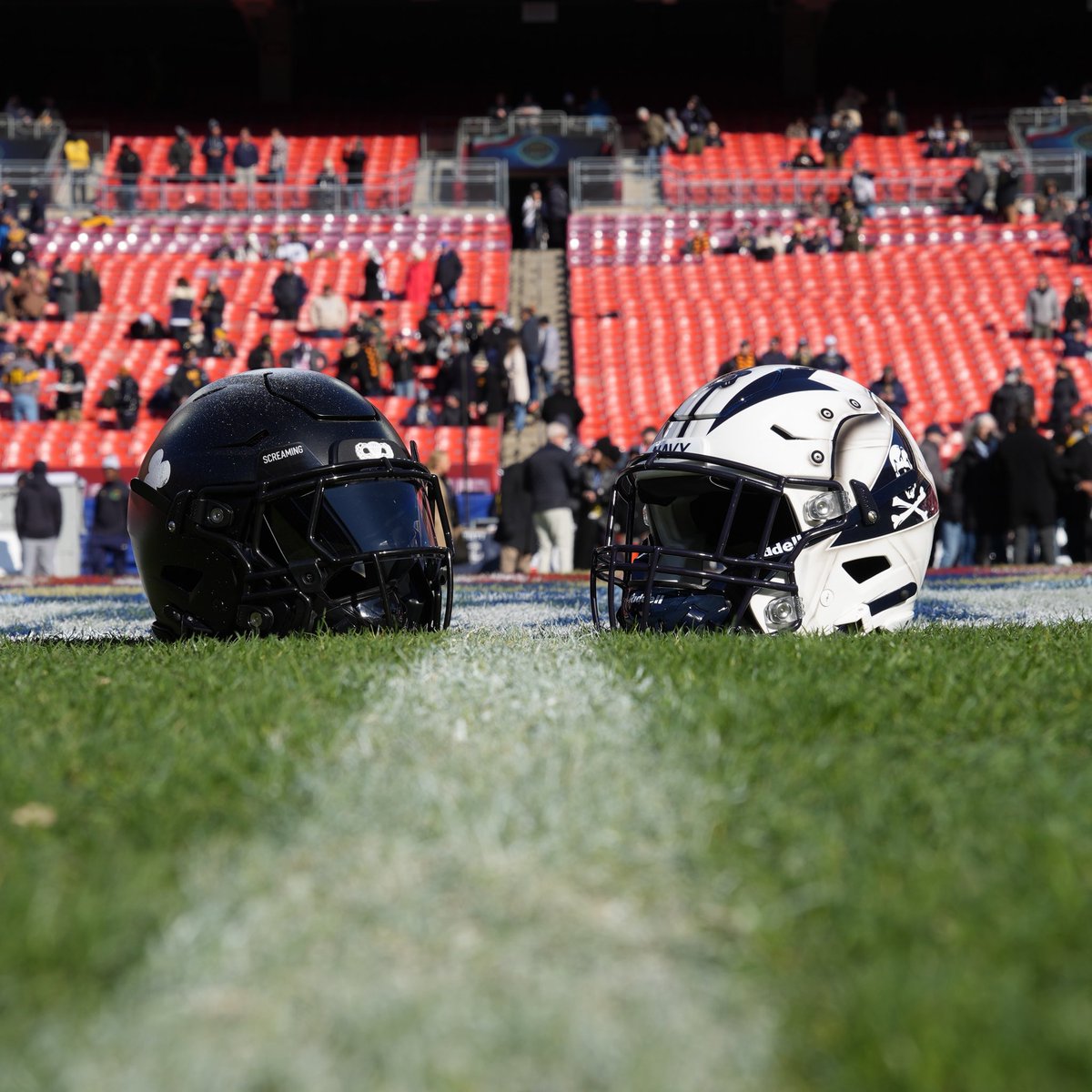 Army-Navy Game tweet media