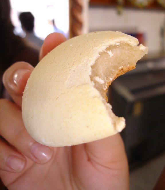 🇨🇴| TasteAtlas coronó al colombiano pandebono como el mejor pan del mundo entre 505 panes catalogados.

¿Opiniones?