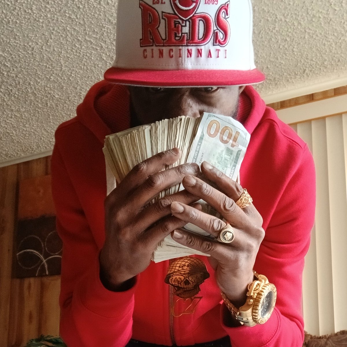 HwYBoY_SuPa tweet media