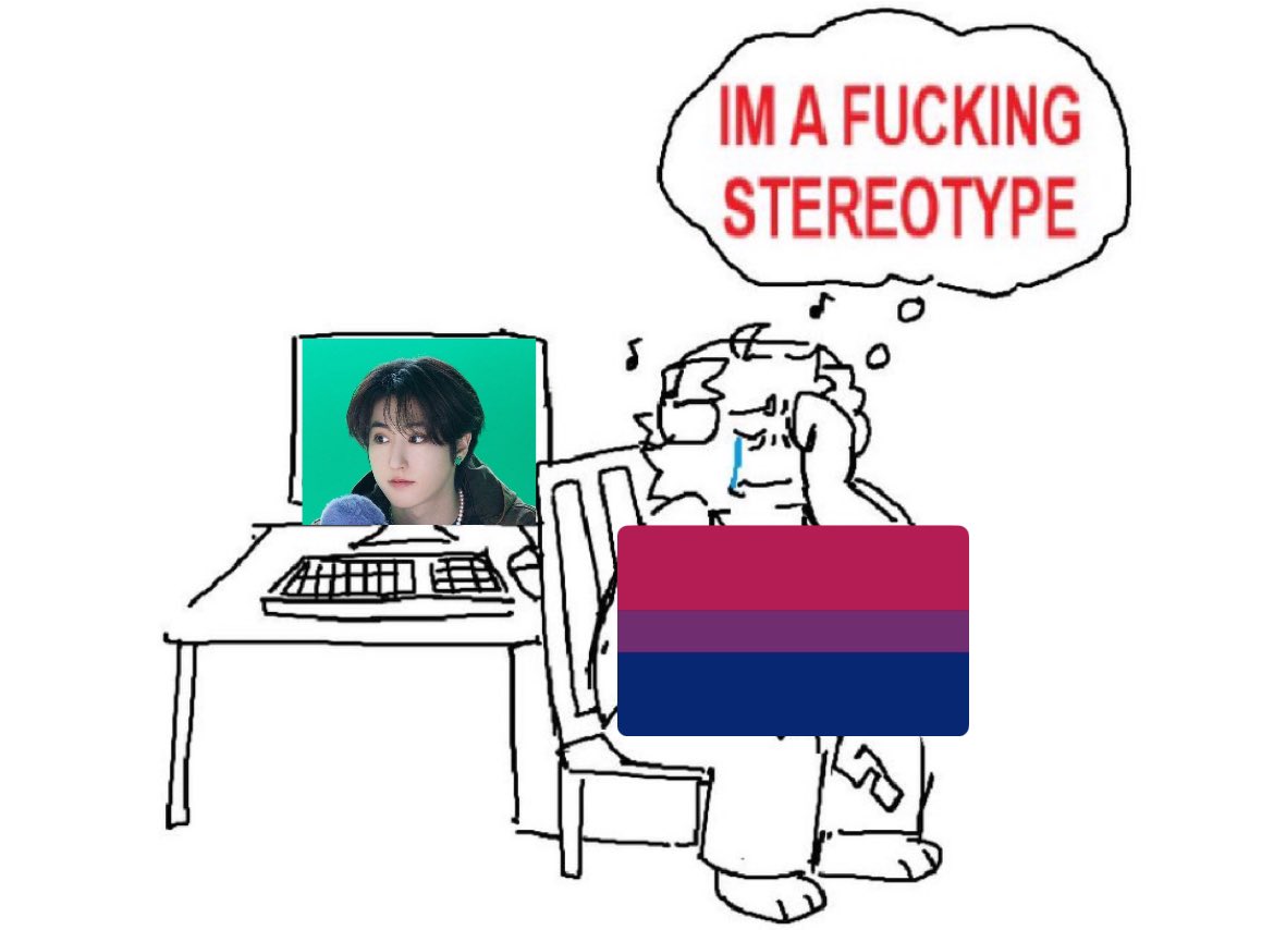 leeknow in shades (@chaniestoenails) on Twitter photo 