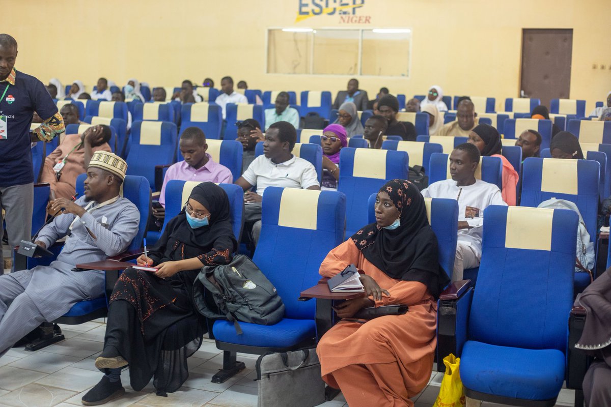 Join us tomorrow for different training  sessions. You will have the opportunity to learn and network with other Pythonistas