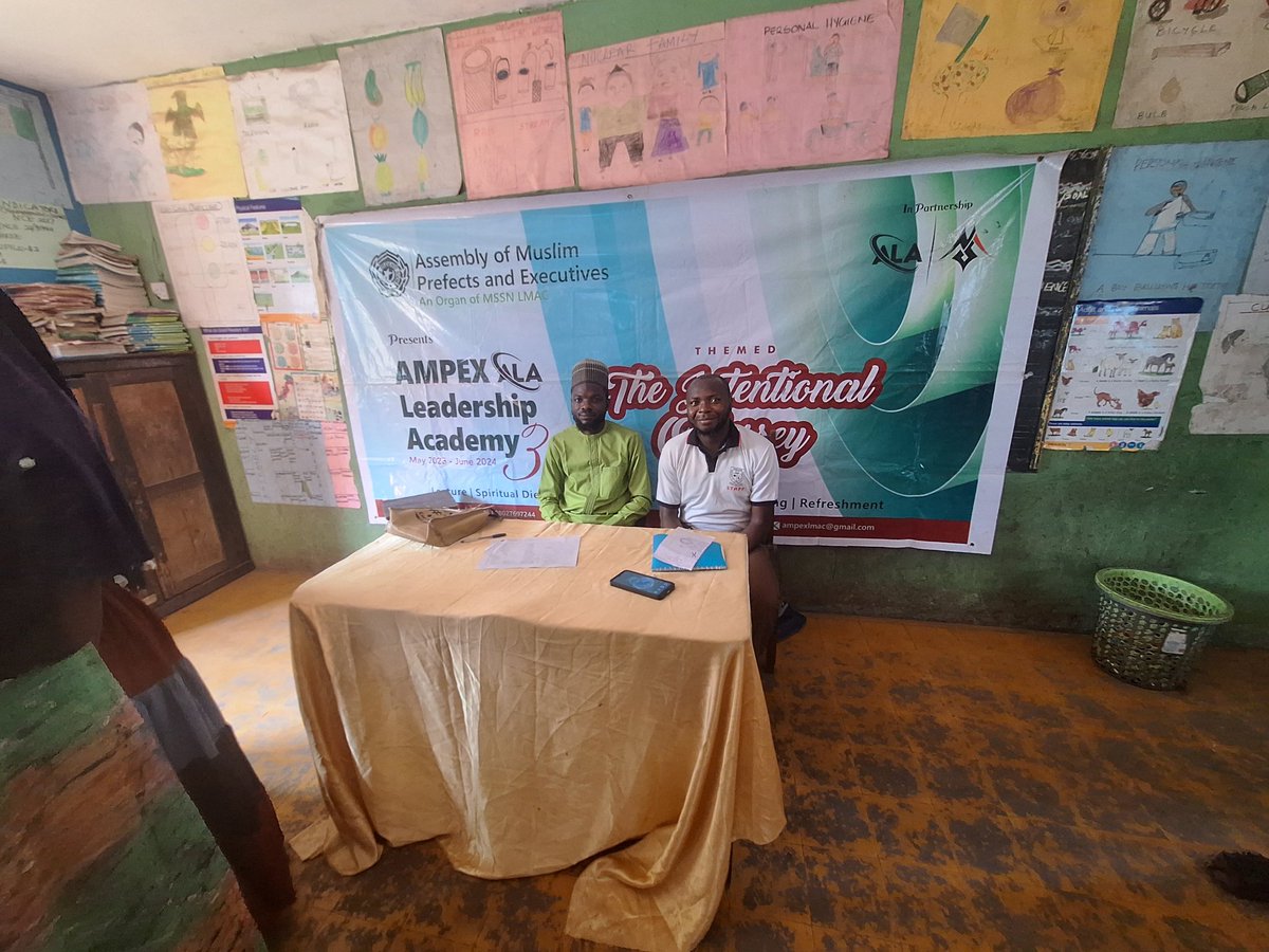 ampexlmac's tweet photo. Our revered lecturer benefitting us with good knowldege of the 10 bubbles as our attentive audience are also learning actively

#ampex #lmac #mssn #youthdevelopment #youthengagement #sdg4 #sdg10 #theanchoredvoyage #ALA4.0 #2024/2025 #Ambassadors #leadership https://t.co/JAZOTugc06