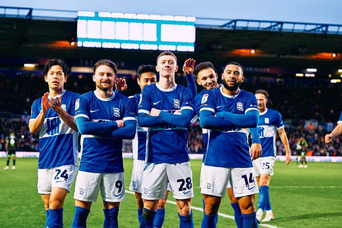 𝐋𝐮𝐤𝐞 tweet media