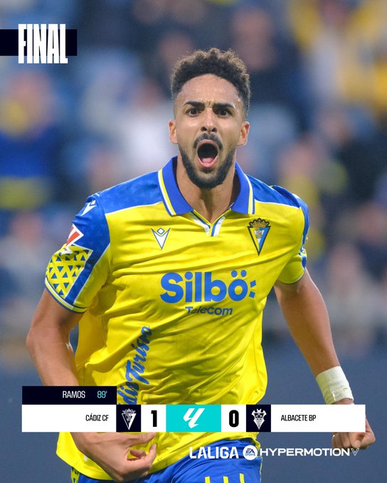 RadioMARCA's tweet photo. ⚽️¡FINAL EN CÁDIZ!

💥Un gol de Chris Ramos en el 89' le permite a Garitano debutar con victoria con el @Cadiz_CF 

🎙️ @Liandrola 

📻https://t.co/ilgsizICkr https://t.co/m2kf3tx0J7