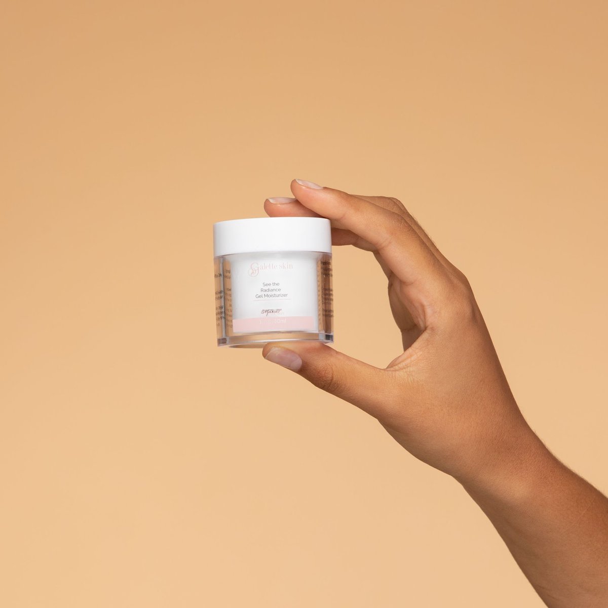 GaletteSkin's tweet photo. As winter settles in, it’s essential to keep your skin hydrated and glowing. The See The Radiance Moisturizer is packed with nourishing ingredients that lock in moisture, leaving your skin soft, smooth.
----
Shop now from; https://t.co/SgPCUsH72f
.
#WinterGlow #RadiantSkin https://t.co/WHXFWyYnuJ
