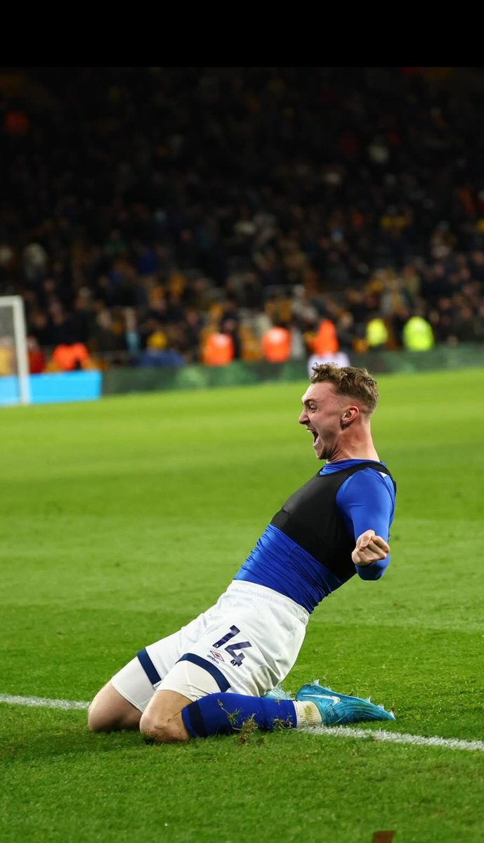 nigesmith10's tweet photo. Go on the boys showed unreal character 💙🤍💙🤍🚜#itfc https://t.co/PEqmvaX40n