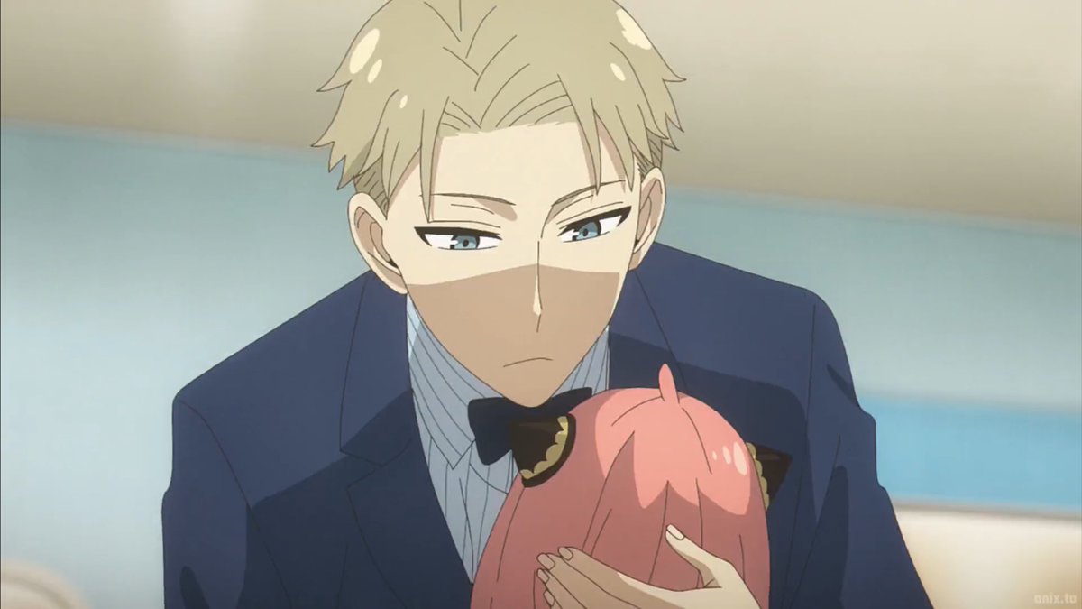 mossshrooms's tweet photo. i really love when we get dad-mode loid scenes. it means so much to me to see how he’s really adjusting and accepting becoming a father https://t.co/wVl8pdIyz6