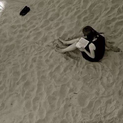 "El descanso, la naturaleza, libros, música... Ésa es mi idea de felicidad".
León Tolstói