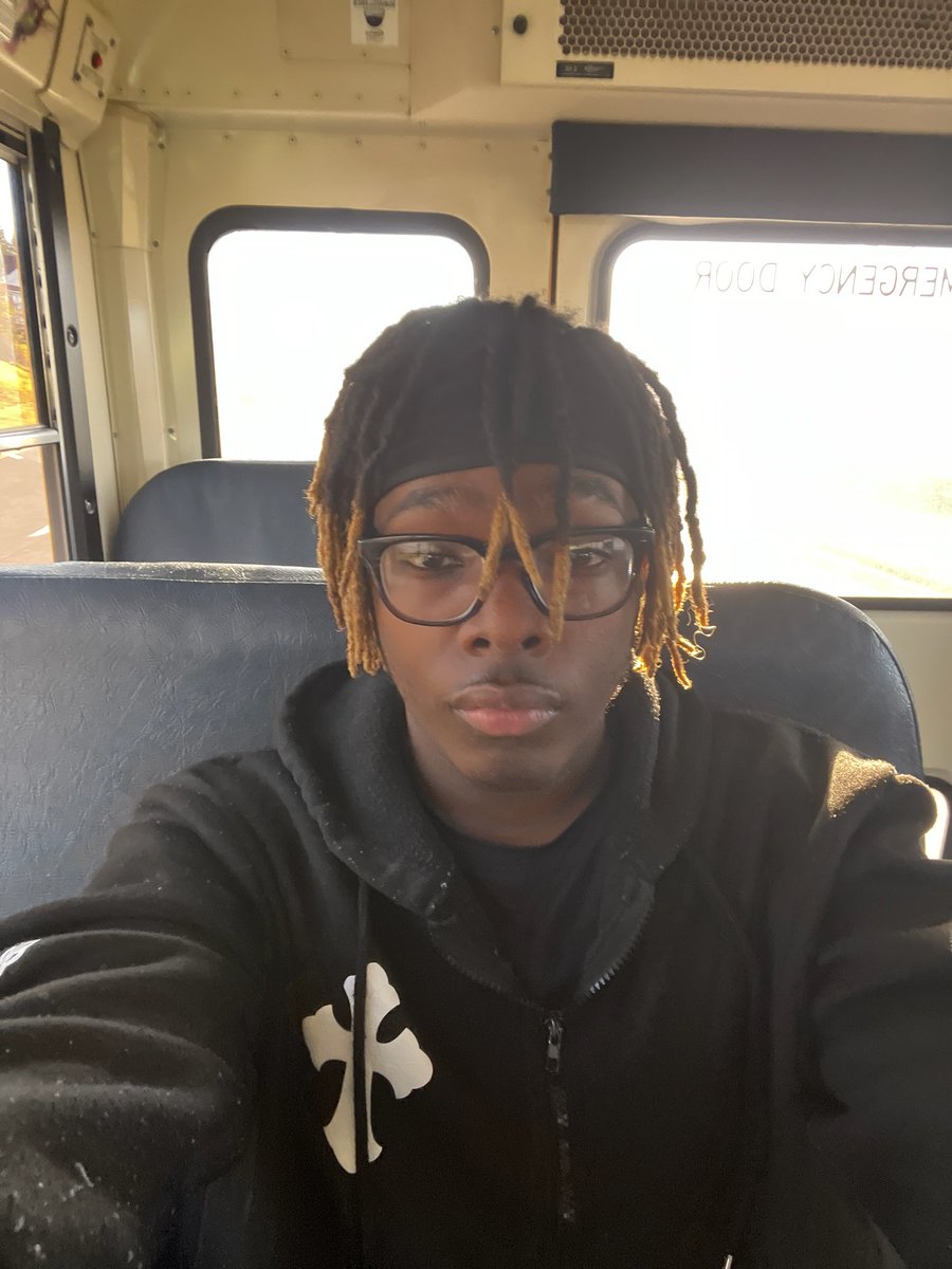 #CriticalMissing 14-year-old Seth Porter  (5’8 175lbs). Last seen in the Nottingham area wearing a hooded sweatshirt, black New Balances with silver lining, black Under Amour backpack. Anyone with information is asked to call 911 or 410-887-5000. #HelpLocate #BCoPD