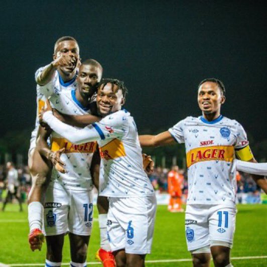 SimonGayita's tweet photo. As it stands during the second half of the game
AS Kigali 0-2 Rayon Sports
#ASKRAY #Gikundiro #RPL https://t.co/MppItYBmIs
