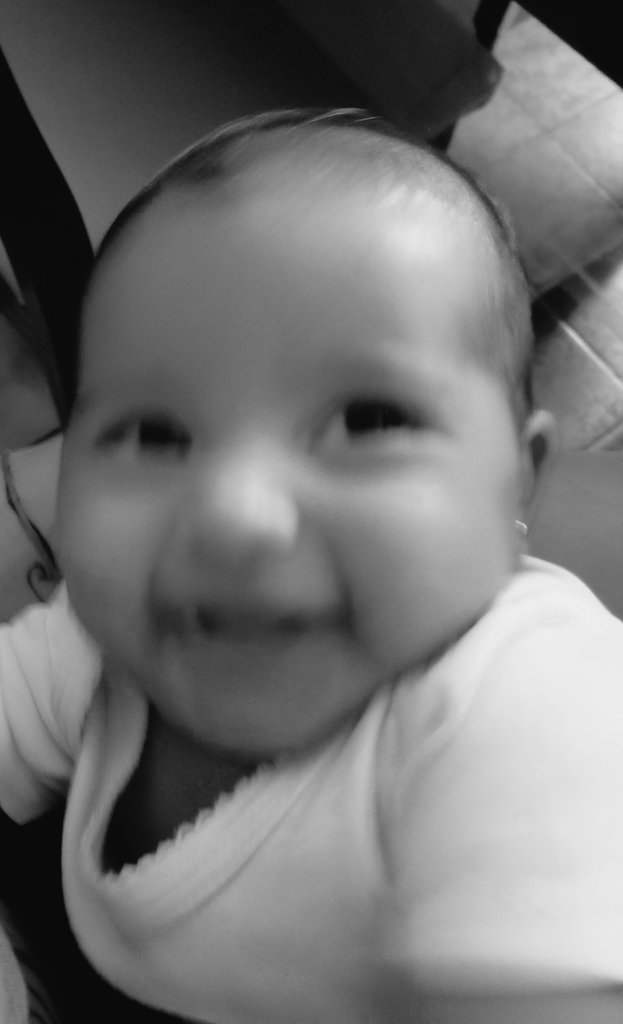RequenaLuli tweet picture