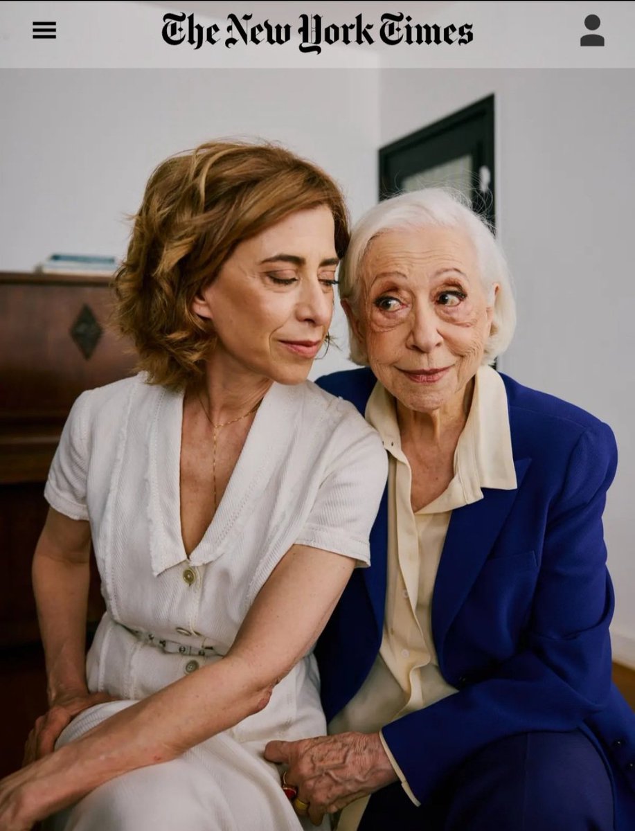 randolfeap's tweet image. As nossas FERNANDAS brilhando no New York Times para lembrar ao mundo que o Brasil ainda está aqui com a força de seu Cinema revisitando o nosso  passado.   Para que não se esqueça e nunca mais aconteça.