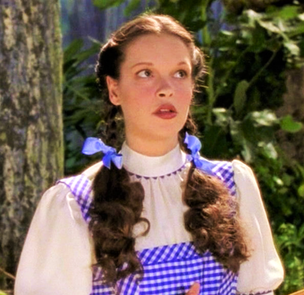 iShowTunes's tweet photo. Happy Birthday to the multi-talented #TammyBlanchard, seen here in her @TelevisionAcad/#EMMY-Winning Performance as young #JudyGarland, in the brilliant #MeAndMyShadows !
#WizardOfOz @Lorna_Luft #JudyDavis 🌈👠👠 https://t.co/0c5bTvmejk