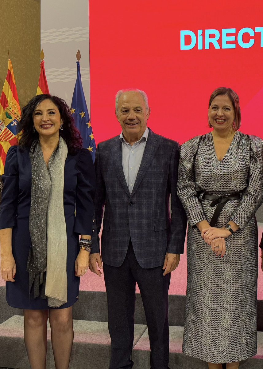 rosamigueld's tweet photo. El jueves asistí a los VI Premios Talento y Mérito de @Directivas_ARGN  ✨, un evento que celebra el liderazgo femenino.

👏 Enhorabuena a nuestra presidenta Maria Sasot y a todos los premiados por su gran labor.

#LiderazgoFemenino #PremiosTalentoYMérito #DirectivasDeAragón” https://t.co/szEyOYV2WK
