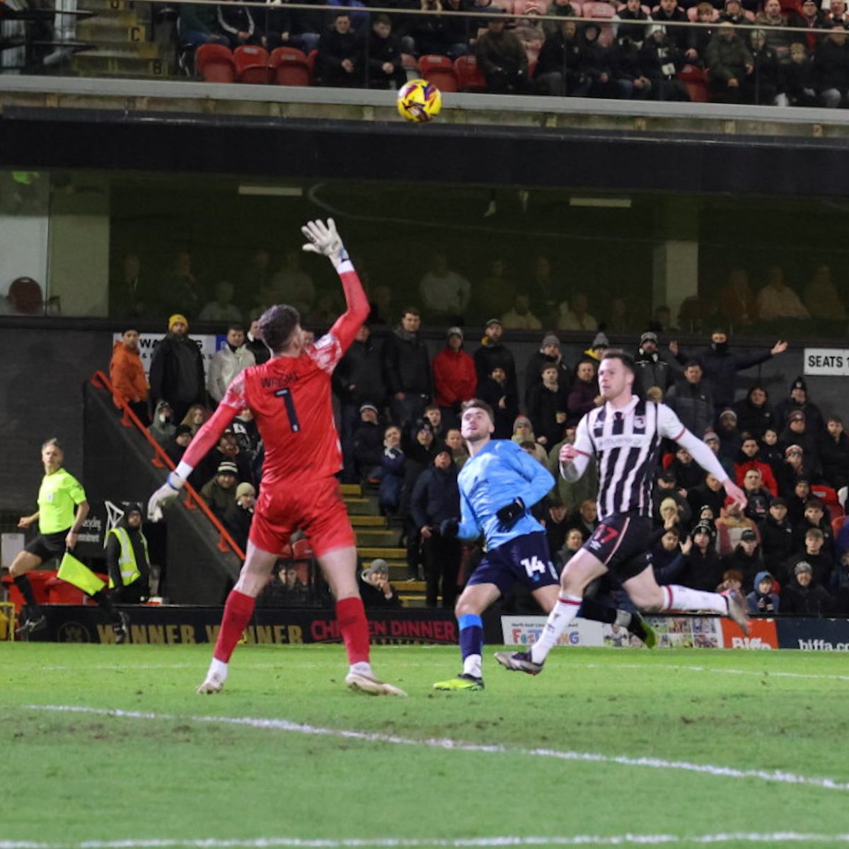 The chips are better than the fish in Grimsby 🍟

#CreweAlex