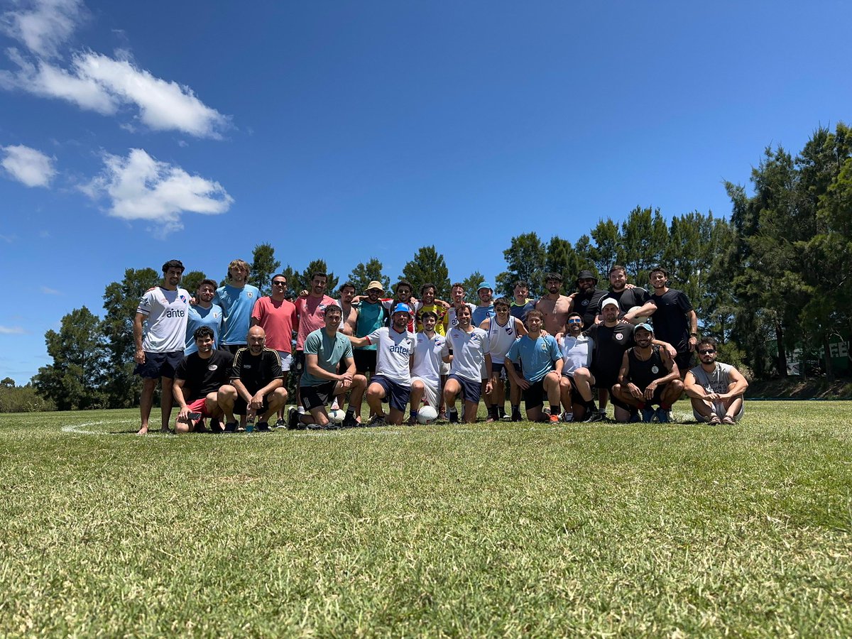 Se fue otro gran año para el querido Mariscal

Felices Fiestas, nos vemos en la F

🖤🤍🖤🤍