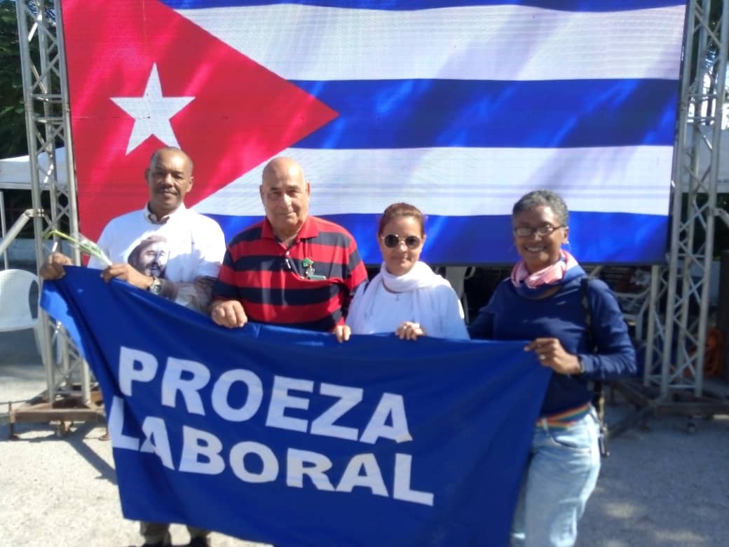 CubaMicons's tweet photo. 10 años de la creación del OSDE @GEICONCUBA1, integración de lo que ya era un Grupo, con nuevas facultades,  más la unión de los Cementeros. A fundadores y a los que se han sumado a esta gran familia, muchas felicidades en nombre de  @Rene_MesaMICONS.
#RevolucionEsConstruir https://t.co/Q1sAVzPdO5
