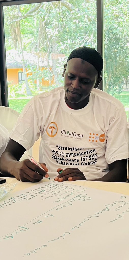 WomenInLiberat1's tweet photo. With support from @UNFPATheGambia we are in #Foni strengthening the communication skills of grassroots leaders on social behavior change

We are  exploring; 
- Social Learning Theory,
- Identifying key behaviors &amp; components for change

#socialbehaviorchange
#CommunityEngagement https://t.co/b2hjn3zaPz