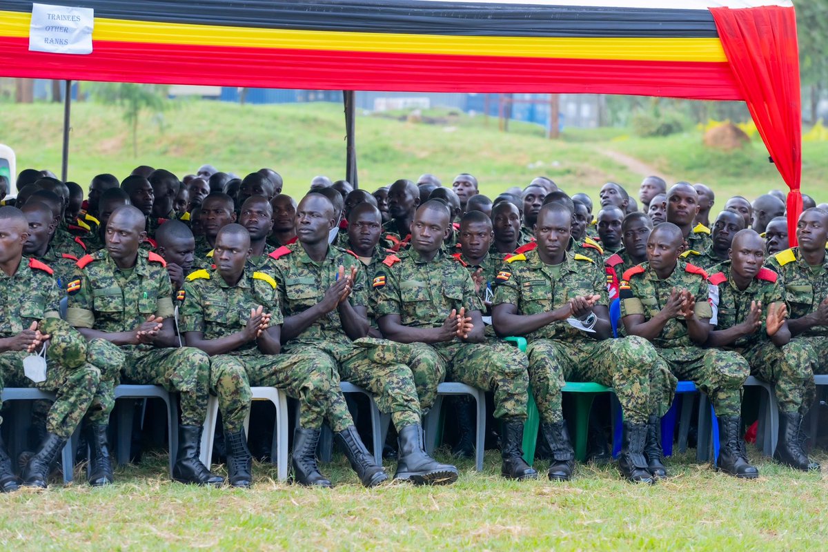 Today, I officiated the pass-out ceremony for 83 Arms Company commandos and 456 Tank Crew Officers at the Mechanised Armored Warfare Training School in Kalama. These trainees have successfully completed a rigorous one-year course in combined arms. 

I also launched the first