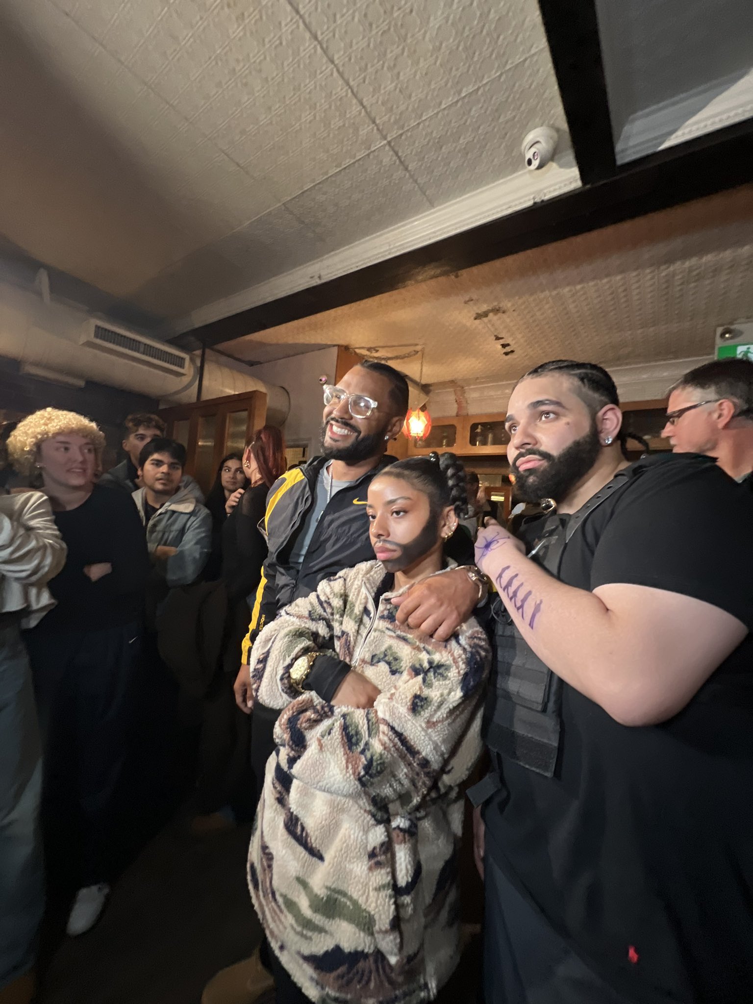 Gey-FY8bQAALVZd?format=jpg&name=large