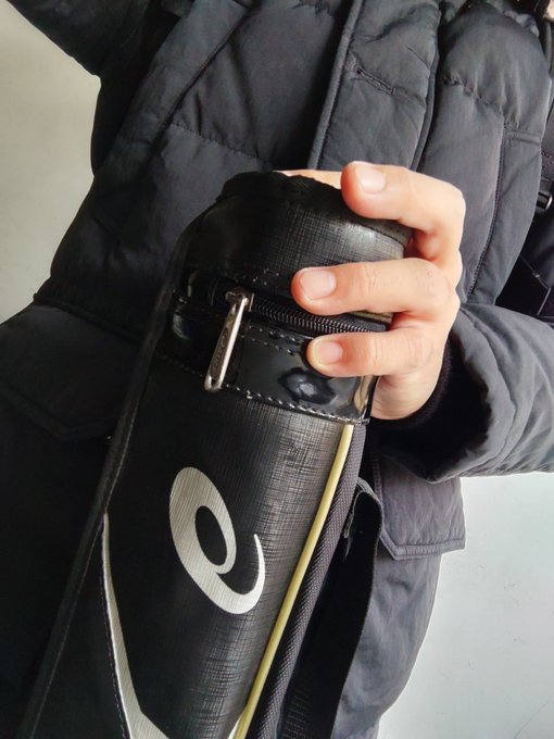 おはよーございますー!
今年最後の練習頑張ってきまーす!
超寒いっ❄⚾️ 