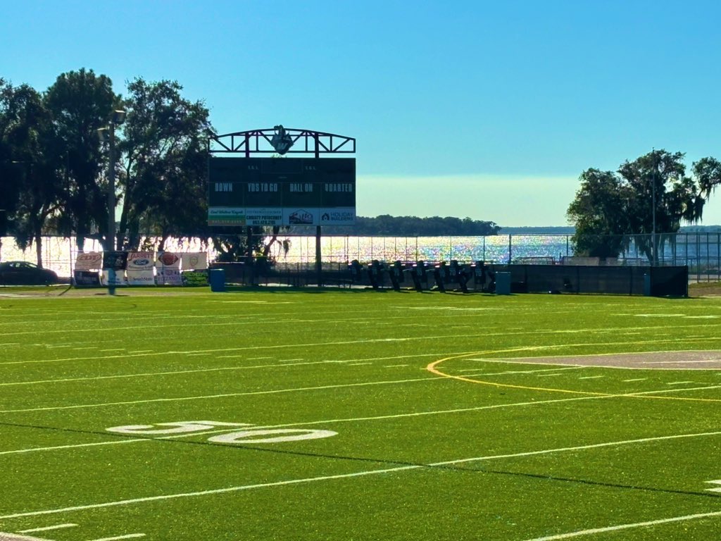 Coach Robinson tweet media