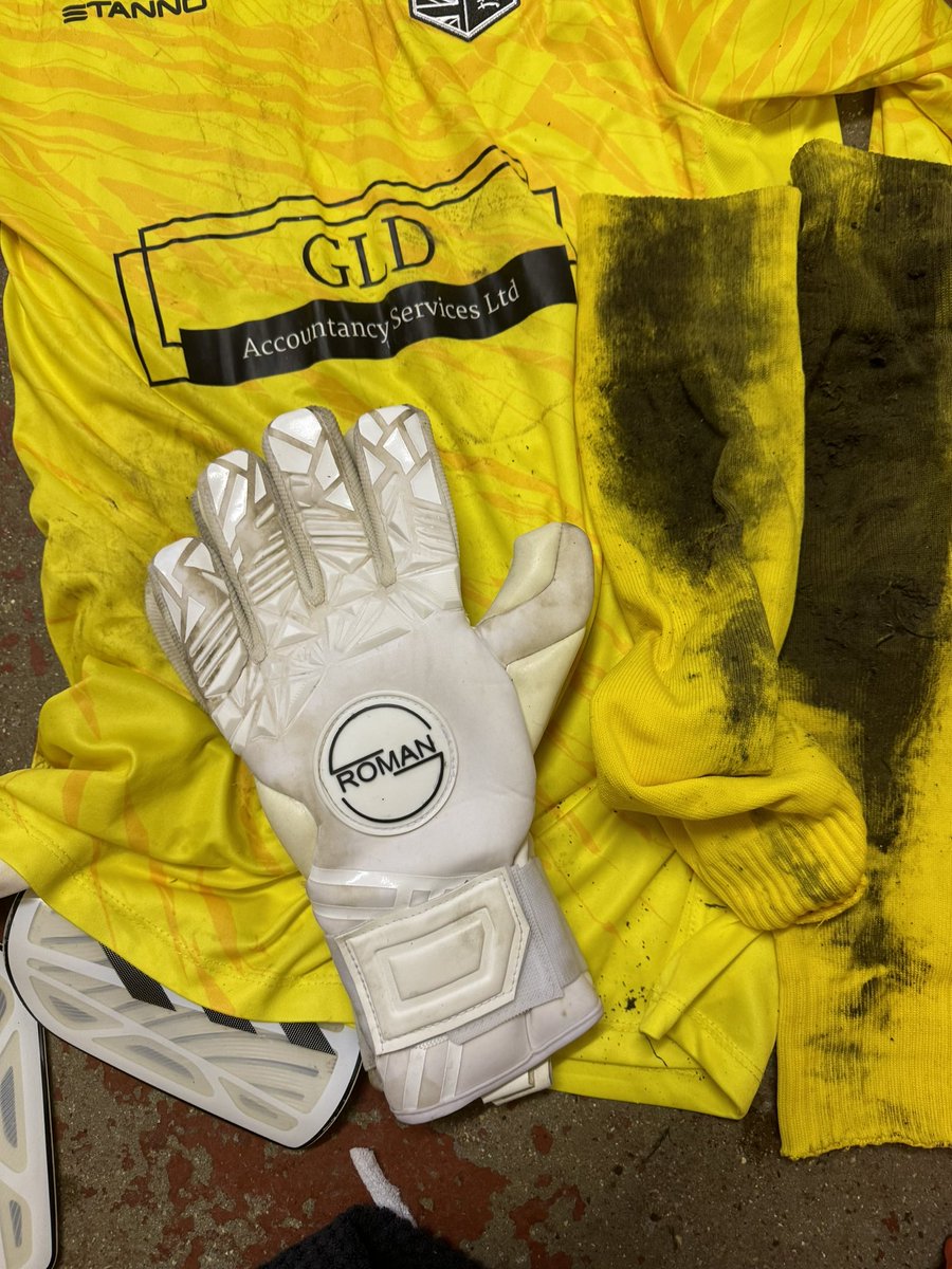 Josh Snell (@joshsnell8) on Twitter photo Cup win โ
Clean sheet โ
One on one save โ
New Gloves โ
โฝ๏ธโฝ๏ธ๐ก๐ก
Awesome gloves ๐งค๐งค
<a href="/RomanGKgloves/">๐๐๐๐๐ ๐๐๐๐๐๐๐๐๐๐๐ ๐งค</a> Cup win โ
Clean sheet โ
One on one save โ
New Gloves โ
โฝ๏ธโฝ๏ธ๐ก๐ก
Awesome gloves ๐งค๐งค
<a href="/RomanGKgloves/">๐๐๐๐๐ ๐๐๐๐๐๐๐๐๐๐๐ ๐งค</a>