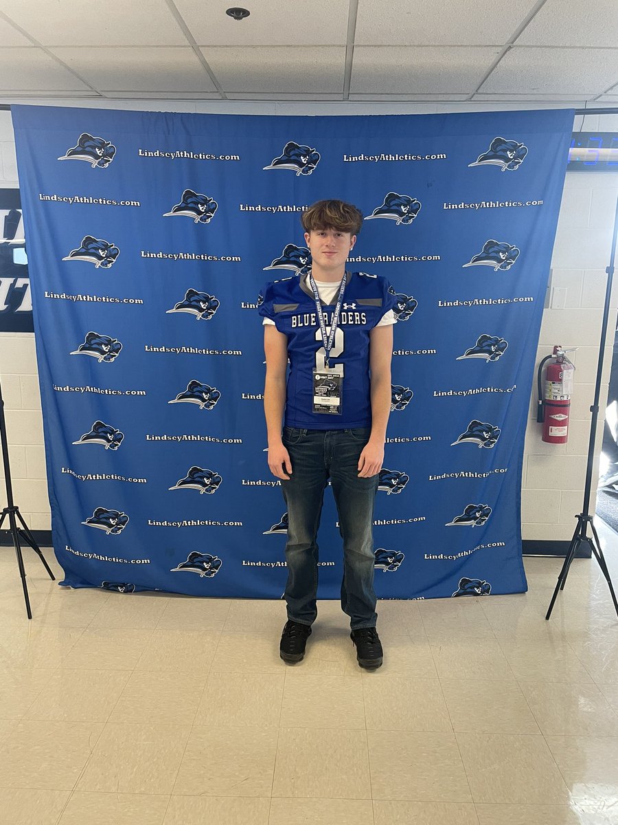 Brady Lee tweet media